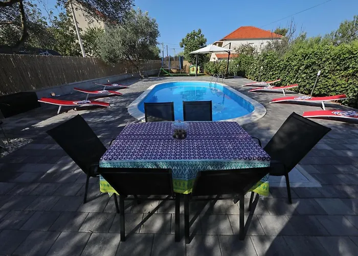 With Private Pool Apartament