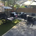 With Private Pool Appartement