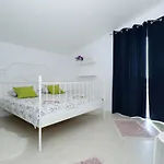 With Private Pool Appartement
