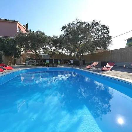 With Private Pool *